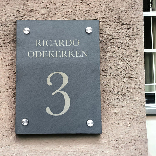 Een leistenen naambord met een eigen ontwerp - De Knutselier