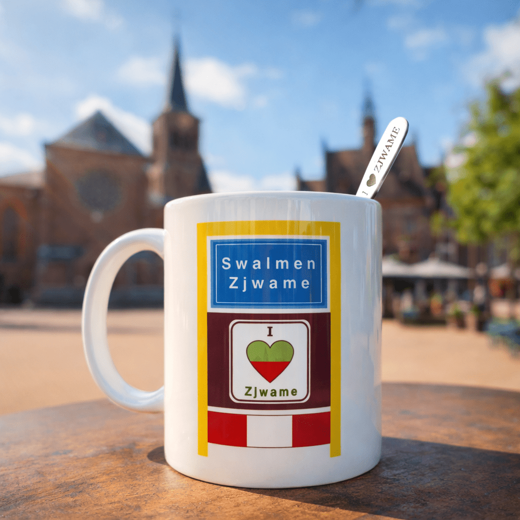 Mok incl. lepel met straatnaambord – Swalmen - De Knutselier