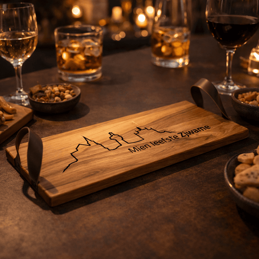 Plank ‘Mien leefste Zjwame’ – borrelplank 39 × 18 cm - De Knutselier