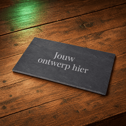 Plank Oscar – Gepersonaliseerde leisteen borrelplank 30 × 20 cm - De Knutselier
