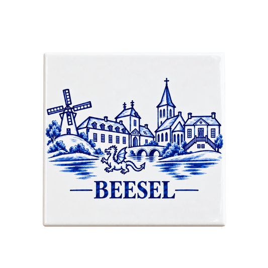 Tegeltje ‘Beesel’ – 11 × 11 cm, incl. houten standaard - De Knutselier